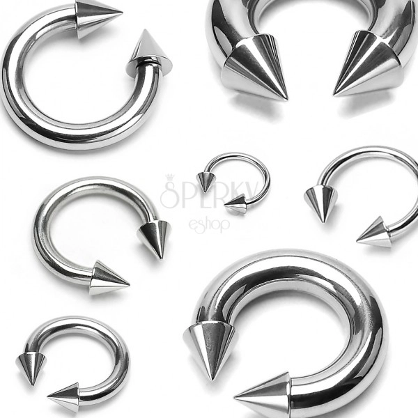 Piercing od nehrđajuećg čelika srebrne boje - konjska potkova sa šiljcima