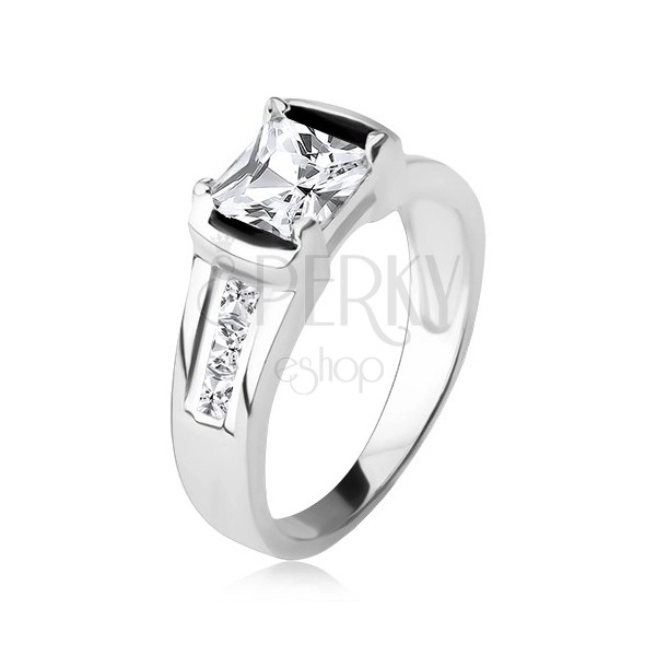 Srebrni 925 prsten, prozirni kvadratni cirkon, tri umjetna dijamanta