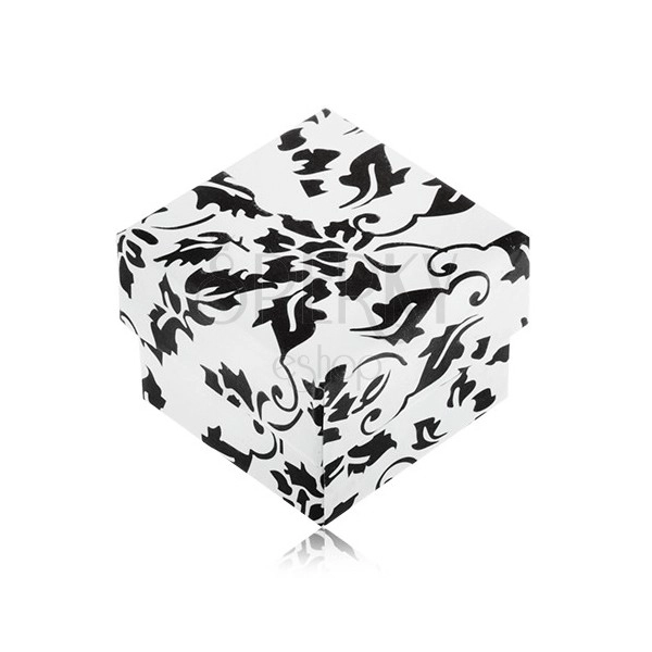 Crno bijela poklon kutijica za prsten sa cvjetnim motivom