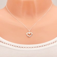 Ogrlica od srebra 925, silueta pravilnog srca s prozirnim cirkonom