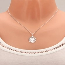 Ogrlica od srebra 925, lančić od sitnih kuglica, izrezbareni cvijet u sredini