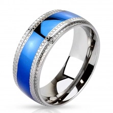 Čelični prsten - plava traka u sredini, nazubljeni rubovi