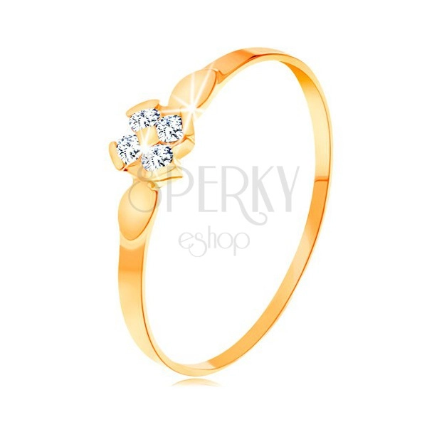 Prsten od 14K žutog zlata - cvijet od četiri prozirna cirkona, sjajni listovi