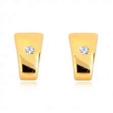 585 zlatne brilijantne naušnice - sjajni trapezoidi sa prozirnim dijamantom u sredini