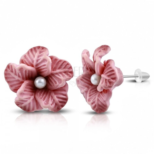 FIMO naušnice, cvijet tamno ružičaste boje sa malom bijelom perlom u sredini