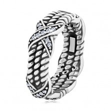 925 srebrni patinirani prsten, motiv uvrnutog užeta, križevi sa cirkonima