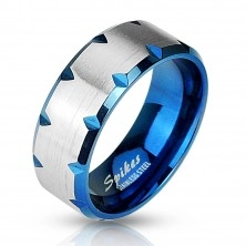 Plavi čelični prsten s rezovima na rubovima