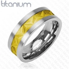 Prsten od titana - uzorak trokuta zlatne boje