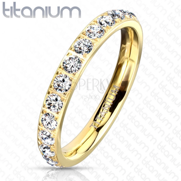 Prsten od titana zlatne boje – svjetlucavi prozirni cirkoni, 3 mm