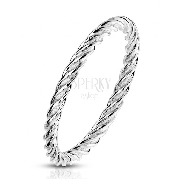 Čelični prsten srebrne boje – usko povezane i uvijene trake, 2 mm