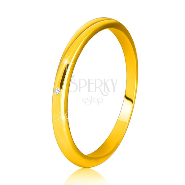 Dijamantni prsten od žutog zlata, 14K – tanki glatki krakovi, prozirni briljant
