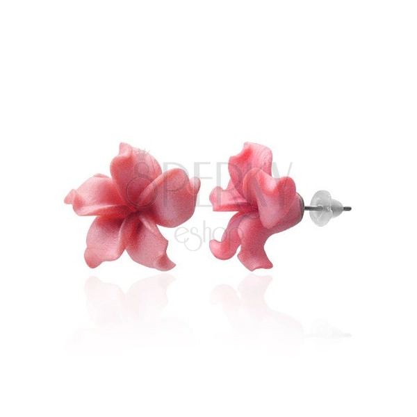FIMO naušnice - cvijet s valovitim ružičastim laticama