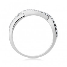 Prsten izrađen od 925 srebra - isprepleteni uzorak s prozirnim cirkonima