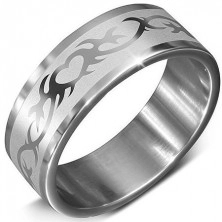 Čelični prsten srebrne boje s otiskom srca u uzorku